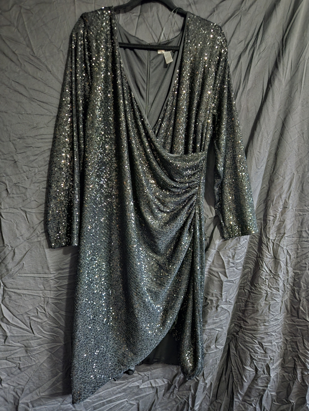Love X Design 2x Black Sequin Wrap Dress